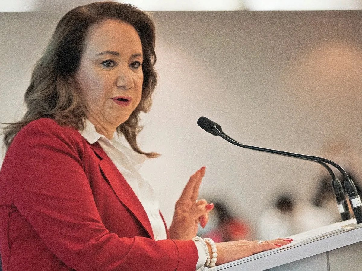 Juez tira resolución que evitaba a la UNAM pronunciarse contra ministra Yasmín Esquivel por presunto plagio